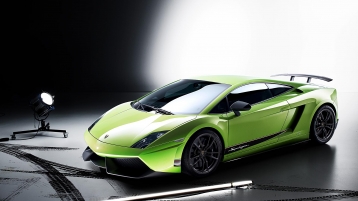 Lamborghini Gallardo LP 570-4 Superleggera Sports Coupe