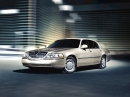 Lincoln Town Car Sedan