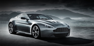 Aston Martin V12 Vantage Coupe