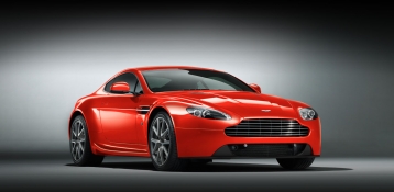 Aston Martin V8 Vantage Coupe