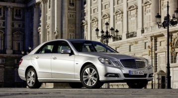 Mercedes-Benz E-Class E350 BlueTEC Sedan