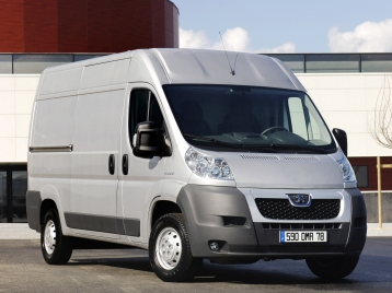 Peugeot Boxer Van