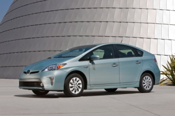 Toyota Prius Plug-In Hyrbid Sedan